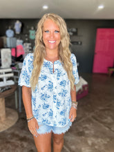 Load image into Gallery viewer, Baby Blues Top
