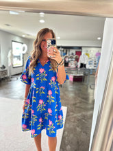 Load image into Gallery viewer, Like That Dress
