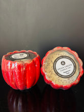 Load image into Gallery viewer, SwanCreek Petal Candles
