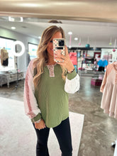 Load image into Gallery viewer, Always Down Top
