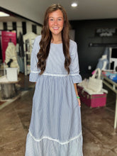 Load image into Gallery viewer, Couldn&#39;t Hurt Dress
