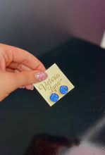 Load image into Gallery viewer, VL 12mm Studs
