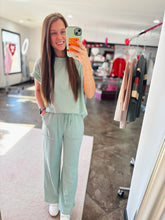 Load image into Gallery viewer, Stuck On Set
