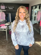 Load image into Gallery viewer, Fair Shot Top
