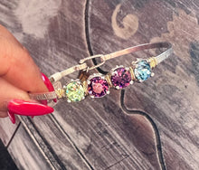 Load image into Gallery viewer, Earth Grace Family Bracelet
