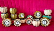 Load image into Gallery viewer, SwanCreek Petal Candles
