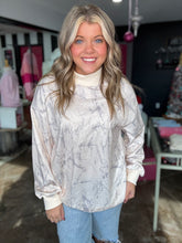 Load image into Gallery viewer, Out Of Sight Top
