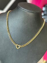 Load image into Gallery viewer, Classy Love Necklace
