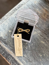 Load image into Gallery viewer, VL Magnolia Bow Ring
