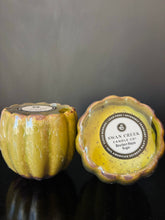 Load image into Gallery viewer, SwanCreek Petal Candles
