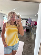 Load image into Gallery viewer, Honeybee Top
