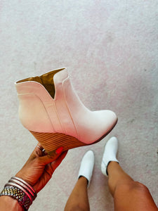 Watch Me Work Shoe