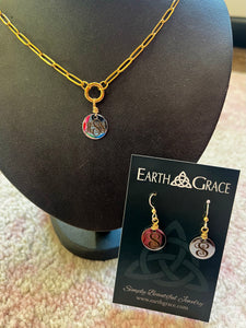 Earth Grace Mono Necklace