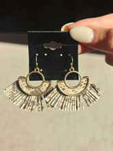 Load image into Gallery viewer, Earrings
