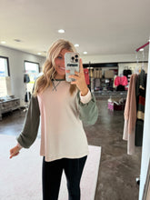Load image into Gallery viewer, Got Away Top
