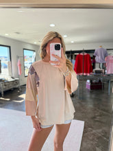 Load image into Gallery viewer, Be Seen Top
