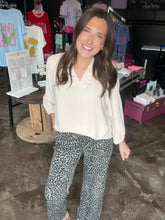 Load image into Gallery viewer, Leopard Love Bottoms
